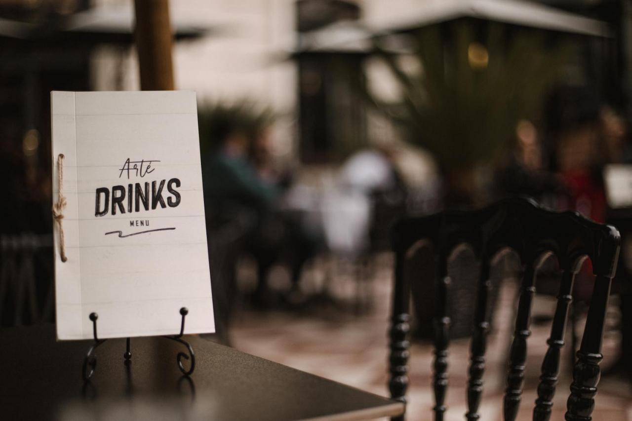 Arte Boutique Hotel Tiranë Luaran gambar