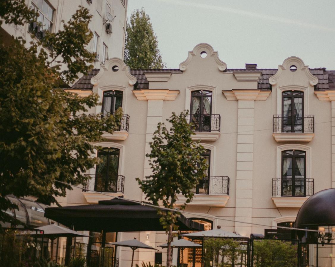 Arte Boutique Hotel Tiranë Luaran gambar