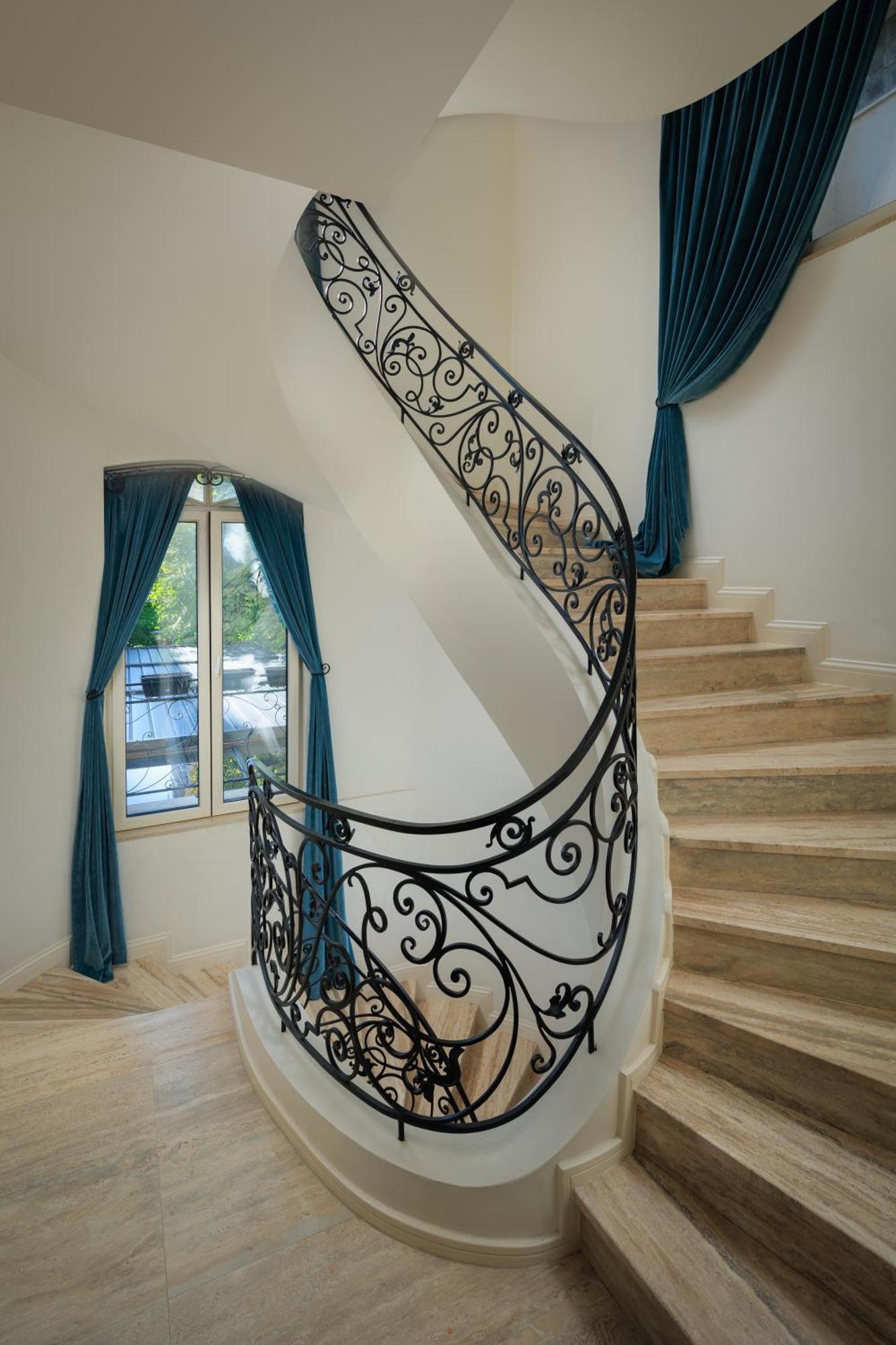 Arte Boutique Hotel Tiranë Luaran gambar