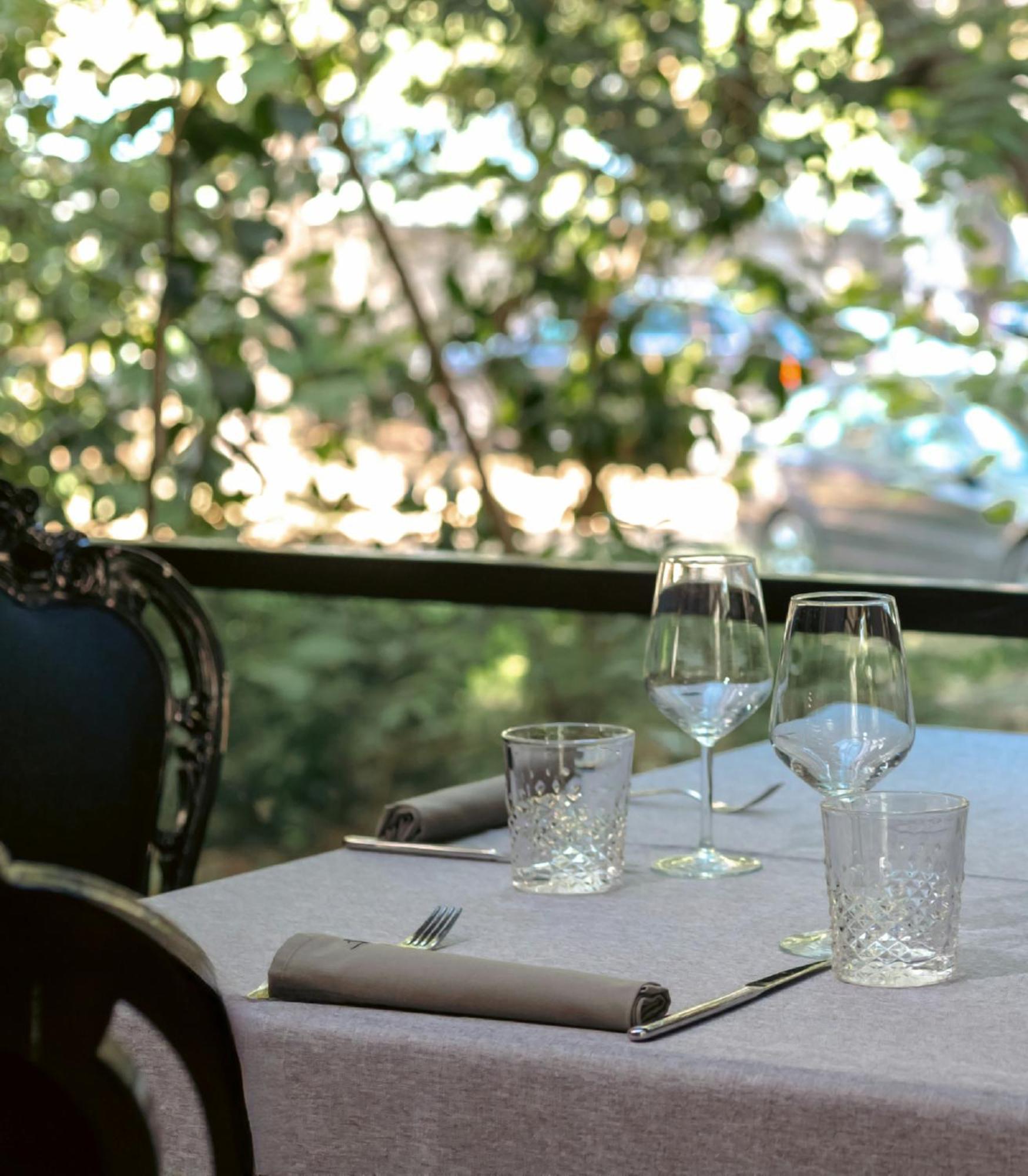 Arte Boutique Hotel Tiranë Luaran gambar