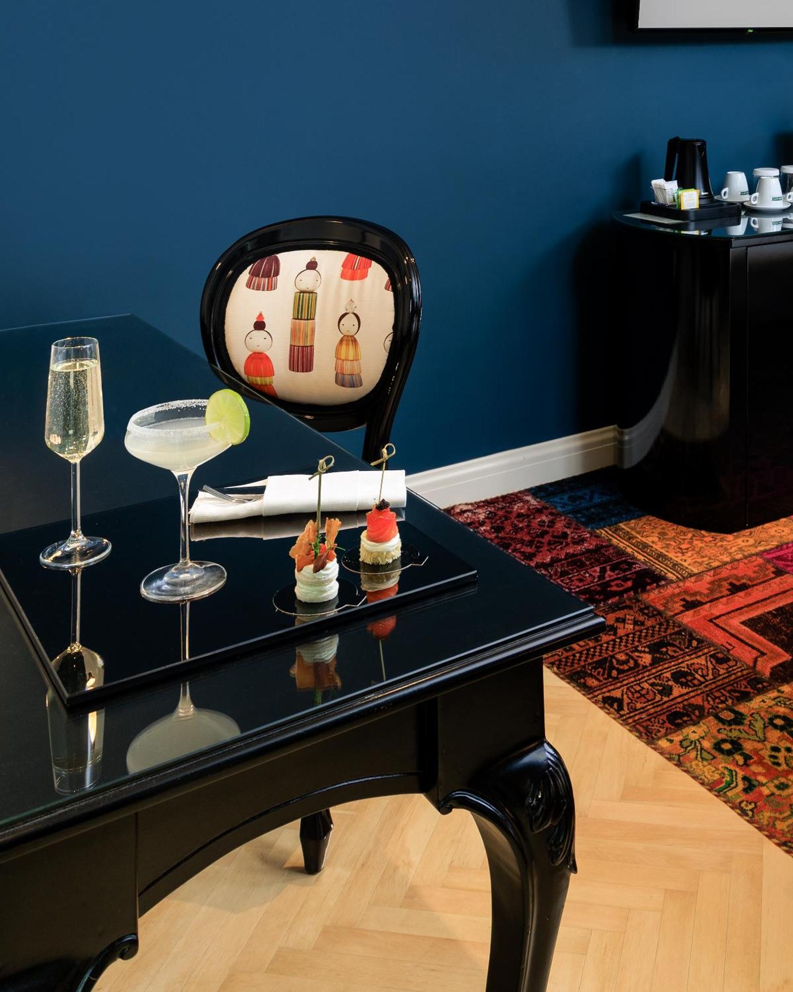 Arte Boutique Hotel Tiranë Luaran gambar