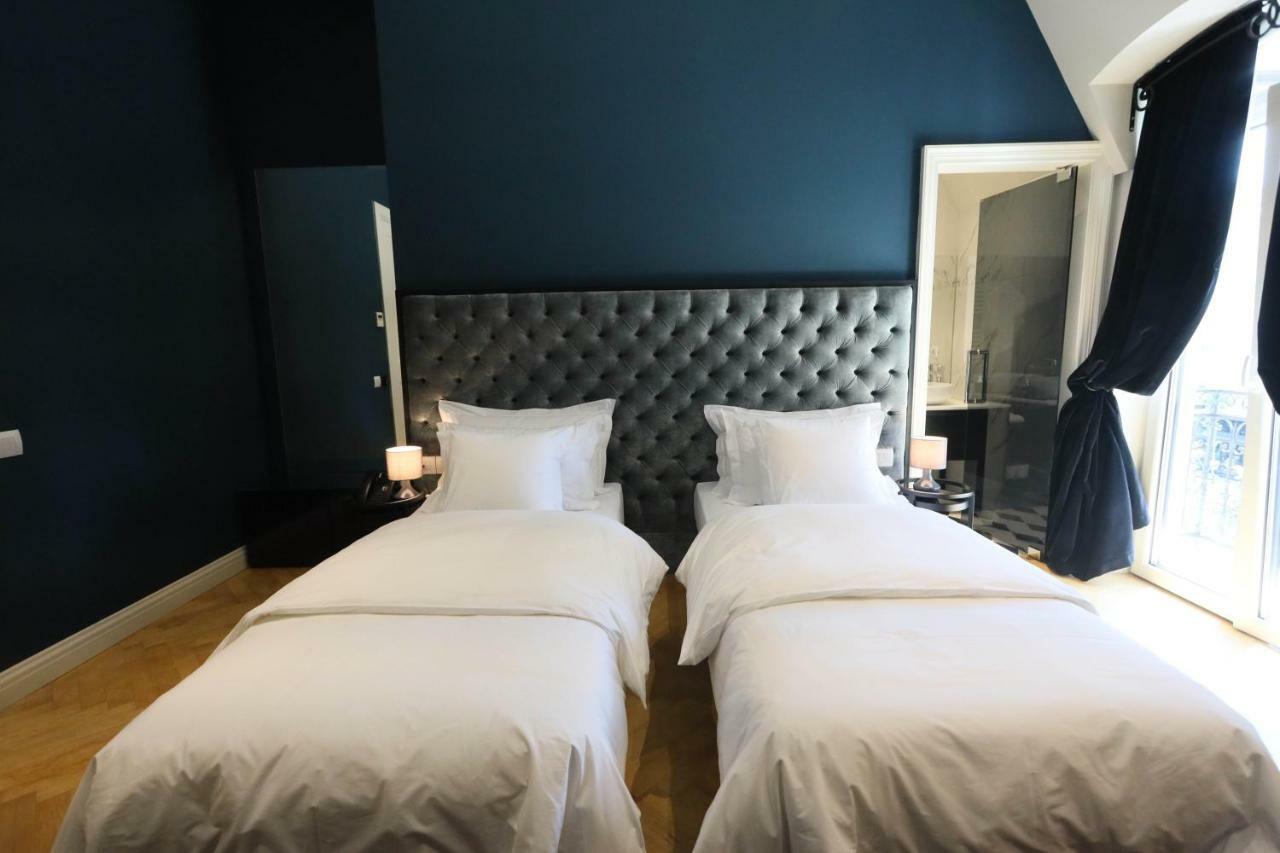 Arte Boutique Hotel Tiranë Luaran gambar