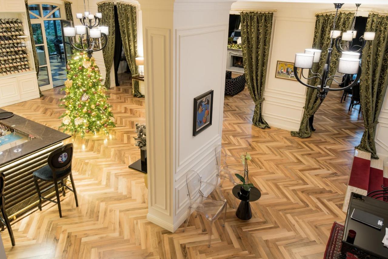 Arte Boutique Hotel Tiranë Luaran gambar